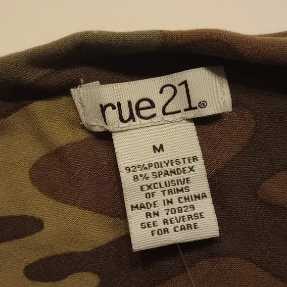 NWT rue 21 double lined mini sleeveless tube dress,size medium, army print - Picture 4 of 4